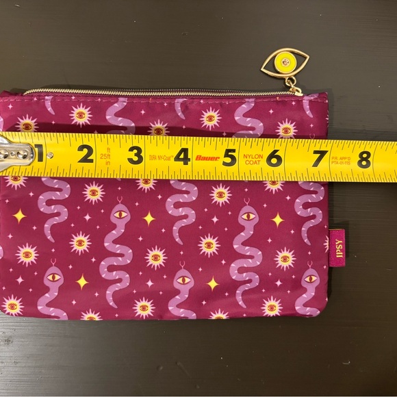 HAIR BUNDLE - Picture 4 of 4